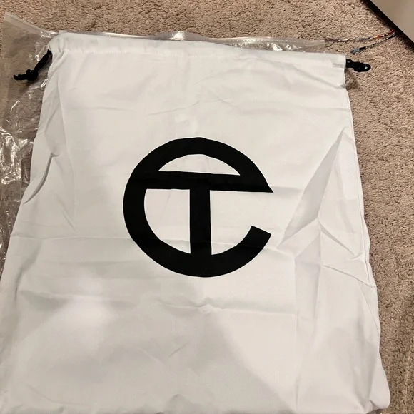 Telfar Brown Tote Bag - Picture 8 of 8